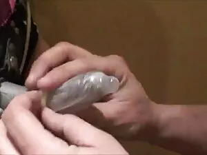 Um amador louro bate ...