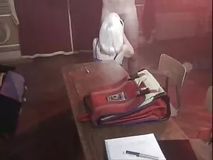 IrmÃ Madrasta, de fa ...